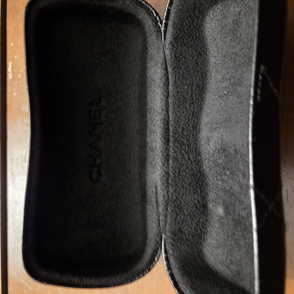 CHANEL Quilted Glasses Case - Picture 2 of 3